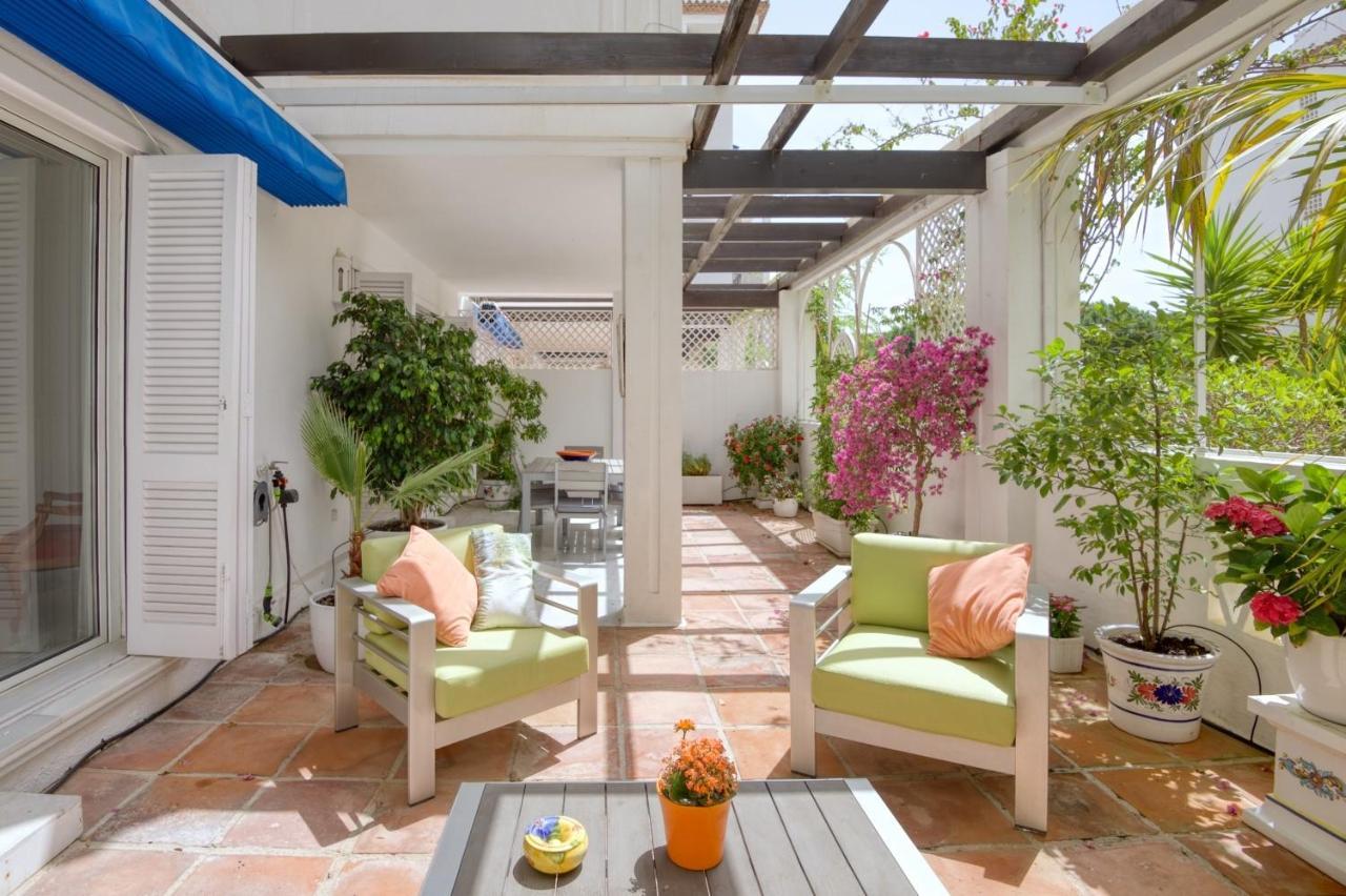 Ferienwohnung Playas Del Duque, Puerto Banus, Golf .Playa Y Compras Marbella Exterior foto
