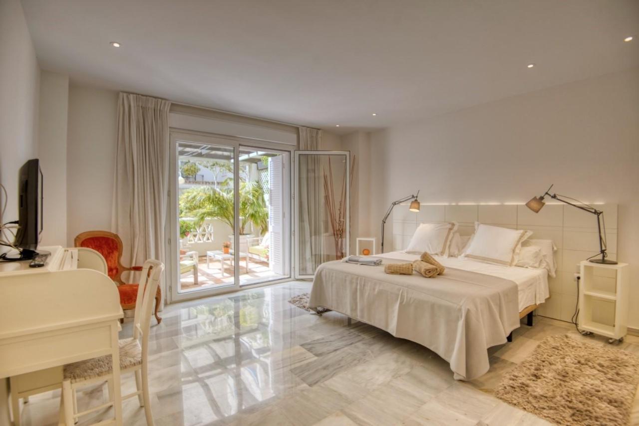Ferienwohnung Playas Del Duque, Puerto Banus, Golf .Playa Y Compras Marbella Exterior foto