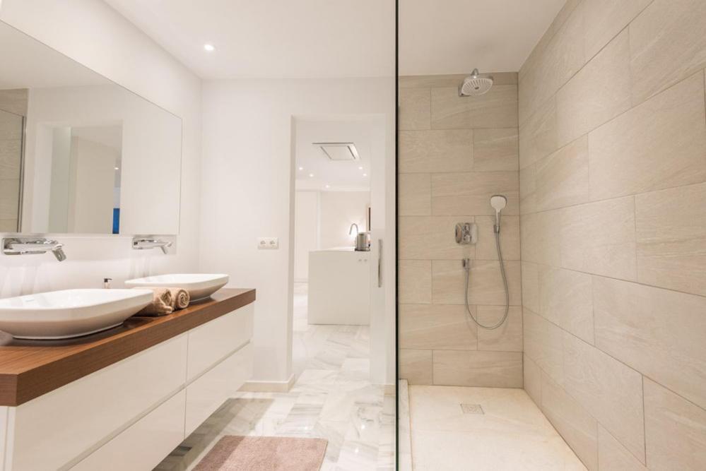 Ferienwohnung Playas Del Duque, Puerto Banus, Golf .Playa Y Compras Marbella Exterior foto